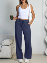 Charger l'image dans la galerie, Pantalon de survêtement large style Harajuku pour femme (collection 2026) – Streetwear gris coupe ample et over size, style baggy, avec cordon de serrage – Jogging décontracté