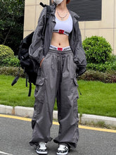 Charger l'image dans la galerie, Pantalon parachute noir style Y2K pour femme – Cargo over size streetwear hippie, coupe large Harajuku et poches multiples