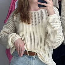Cargar imagen en el visor de la galería, WinvyNee – Suéter casual de algodón puro, cuello redondo, manga larga, color liso y detalles calados
