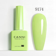 Charger l'image dans la galerie, Vernis gel pour ongles CC8 CANNI (9 ml) – Sans HEMA – Couleur estivale – Soak-off (dissolvable) – UV/LED – Semi-permanent – Texture lisse – Idéal pour nail art et manucure.
