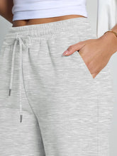 Charger l'image dans la galerie, Pantalon de survêtement large style Harajuku pour femme (collection 2026) – Streetwear gris coupe ample et over size, style baggy, avec cordon de serrage – Jogging décontracté
