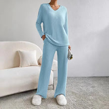 Charger l'image dans la galerie, Ensemble deux pièces en maille tendance – Style décontracté, col en V, pantalon long – Nouveauté automne-hiver – Coupe ample, style coréen, confortable – Polyester
