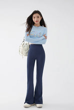 Charger l'image dans la galerie, Nouveau pantalon « Shark » évasé taille haute pour femme – Modèle d'été extensible coupe bootcut, style rétro décontracté
