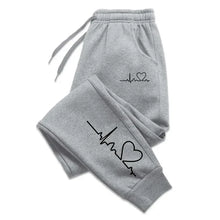 Charger l'image dans la galerie, Pantalon de survêtement pour femme – Style décontracté et sportif – Qualité supérieure – Motif cœur – Idéal pour le sport, le jogging ou le quotidien
