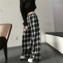 Charger l'image dans la galerie, Pantalon de jogging ample, style mode, noir à carreaux, coupe décontractée et baggy, taille élastique avec poches
