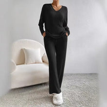 Charger l'image dans la galerie, Ensemble deux pièces en maille tendance – Style décontracté, col en V, pantalon long – Nouveauté automne-hiver – Coupe ample, style coréen, confortable – Polyester
