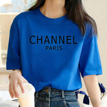 Charger l'image dans la galerie, T-shirt décontracté et élégant – Marque de luxe motif graphique « CHANNEL », col rond, manches courtes
