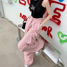 Charger l'image dans la galerie, Pantalon parachute noir style Y2K pour femme – Cargo over size streetwear hippie, coupe large Harajuku et poches multiples
