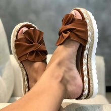 Charger l'image dans la galerie, Sandales et mules à plateforme avec nœud – Modèle été 2026 – Chaussures d'intérieur et d'extérieur, tongs et chaussures de plage
